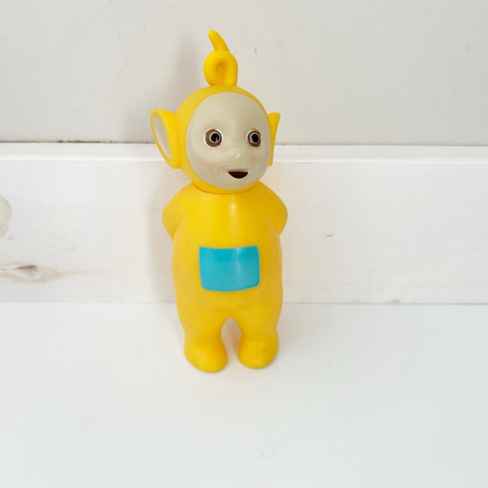 Vintage 1998 Collectable Teletubbies Toy Yellow Laa LaLa Figure Retro Hasbro